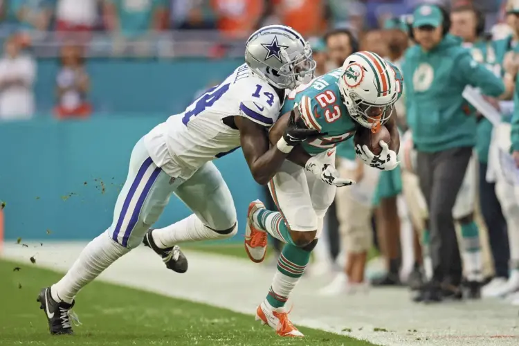 Dolphins y Lions recibieron Navidad con boleto a playoffs