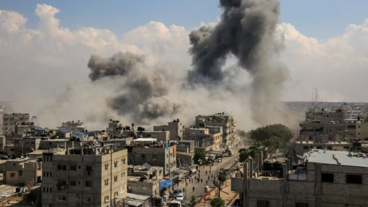 Un centenar de muertos en bombardeo israelí en la Franja de Gaza