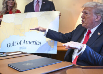 Trump restringe el acceso de Associated Press por la denominación del golfo de México
