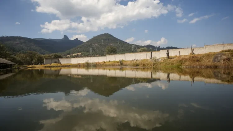 Río Atoyac, contaminado por 2 mil 850 descargas; restauración alcanzará al 15% del afluente