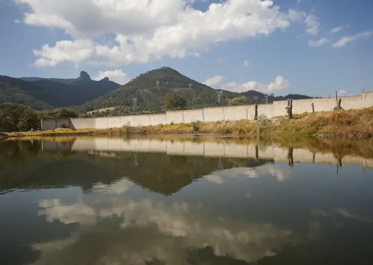 Río Atoyac, contaminado por 2 mil 850 descargas; restauración alcanzará al 15% del afluente