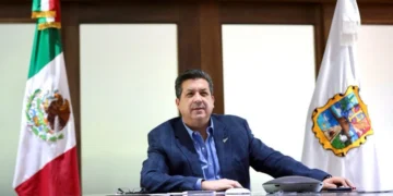 Diputados de Morena denuncian a ex gobernador Cabeza de Vaca por extorsión y ‘huachicol’